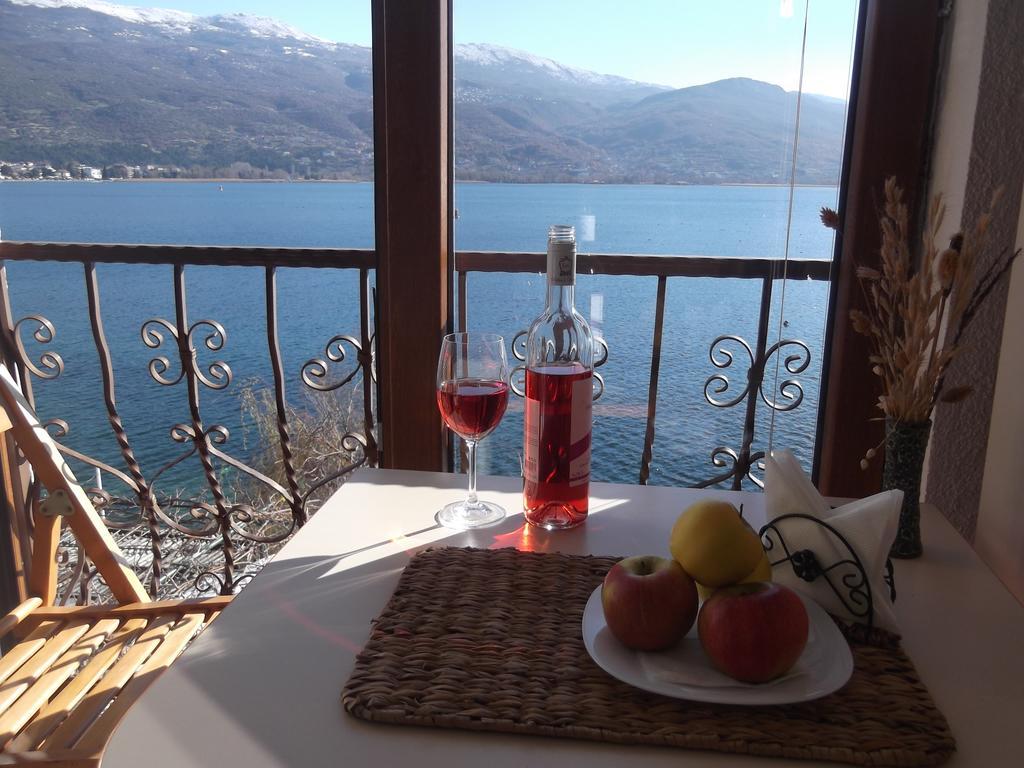 'by The Lake' Apartament